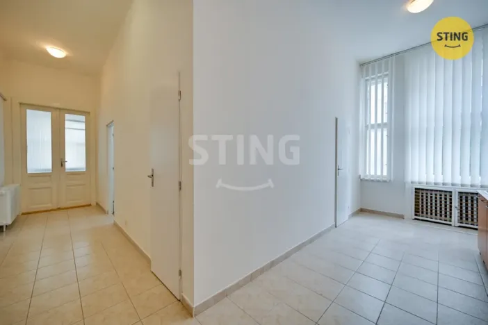 Pronájem kanceláře, Olomouc, Vídeňská, 315 m2