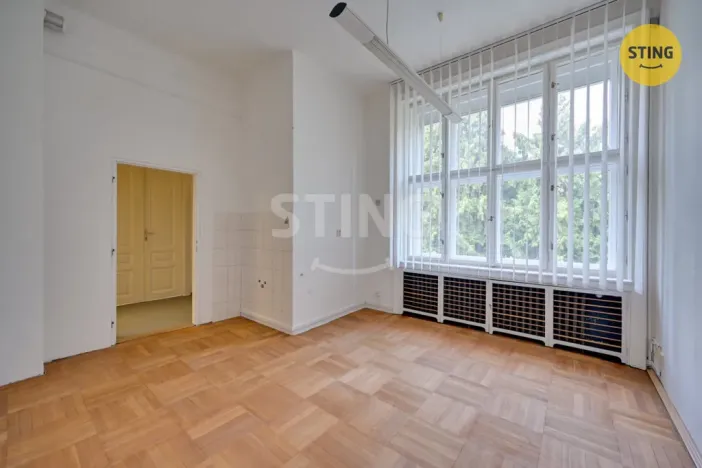 Pronájem kanceláře, Olomouc, Vídeňská, 315 m2