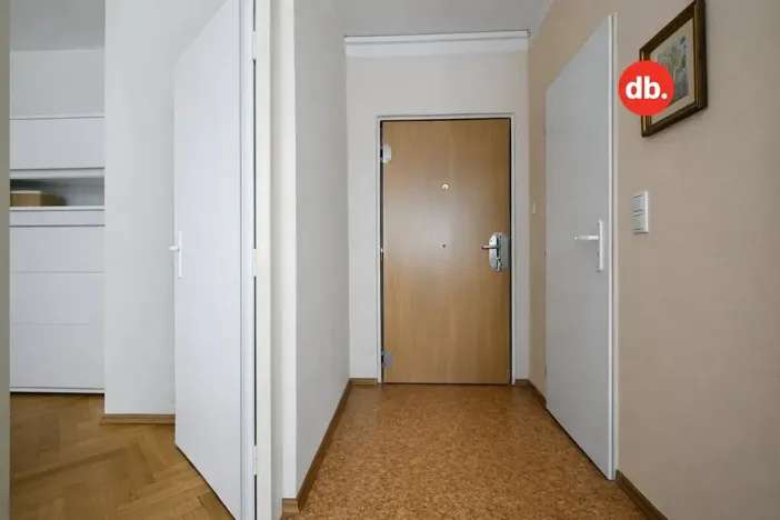 Prodej bytu 1+1, Karlovy Vary, Vítězná, 41 m2