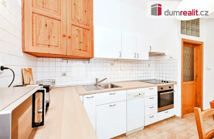 Pronájem bytu 2+1, Praha - Nové Město, Jungmannova, 51 m2