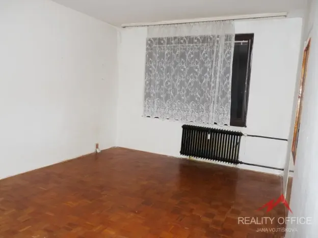 Pronájem bytu 2+1, Děčín - Děčín III-Staré Město, Kladenská, 58 m2