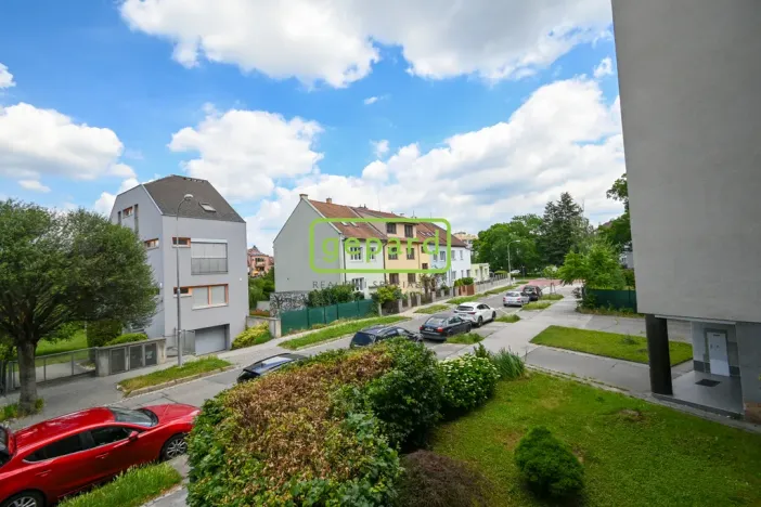 Prodej bytu 2+1, Brno - Komárov, Pompova, 62 m2