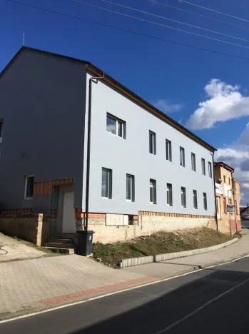 Pronájem bytu 1+kk, Králův Dvůr, Tyršova, 54 m2