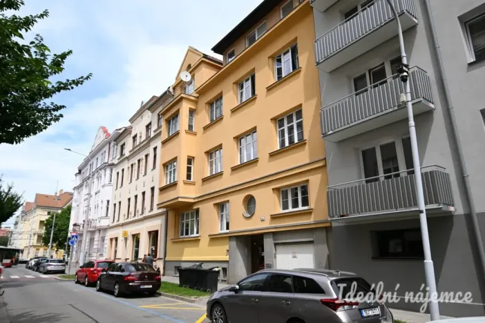 Pronájem bytu 1+1, Brno, Slovinská, 45 m2