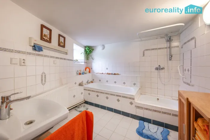 Prodej rodinného domu, Toužim, Vodní, 122 m2