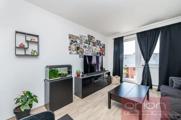 Prodej bytu 3+kk, Praha - Kyje, Sicherova, 72 m2