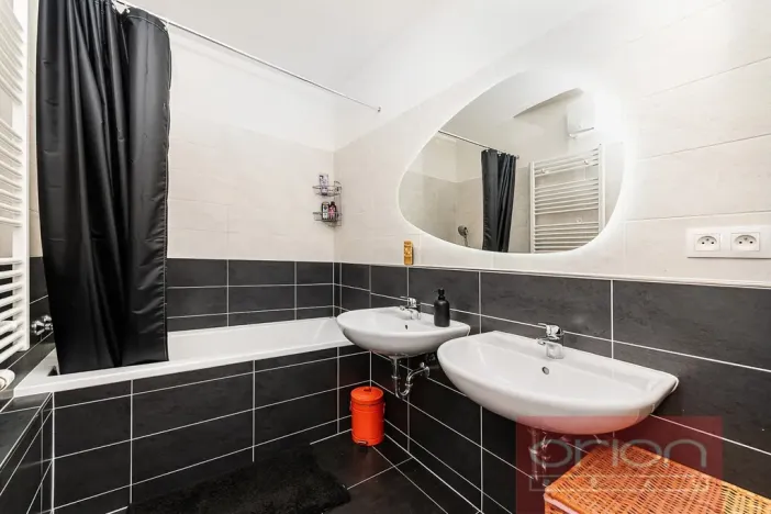 Prodej bytu 3+kk, Praha - Kyje, Sicherova, 72 m2