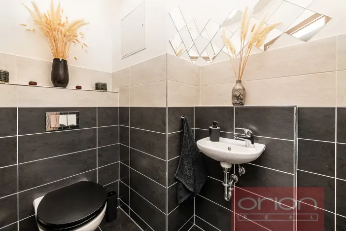 Prodej bytu 3+kk, Praha - Kyje, Sicherova, 72 m2
