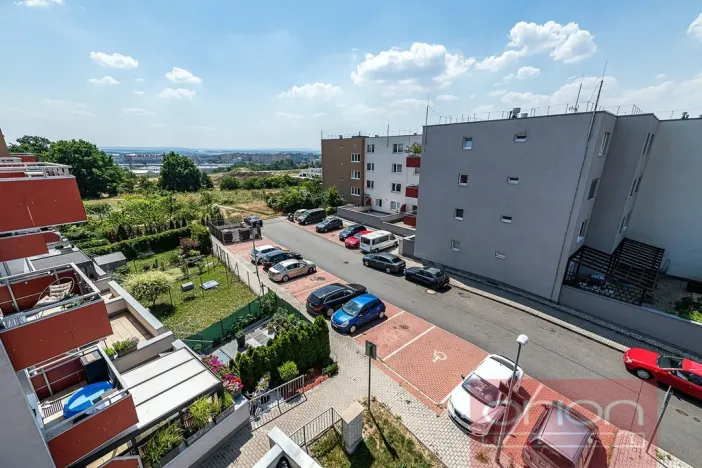 Prodej bytu 3+kk, Praha - Kyje, Sicherova, 72 m2