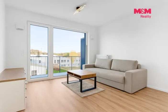 Pronájem bytu 2+kk, Kladno, Ke křížku, 54 m2