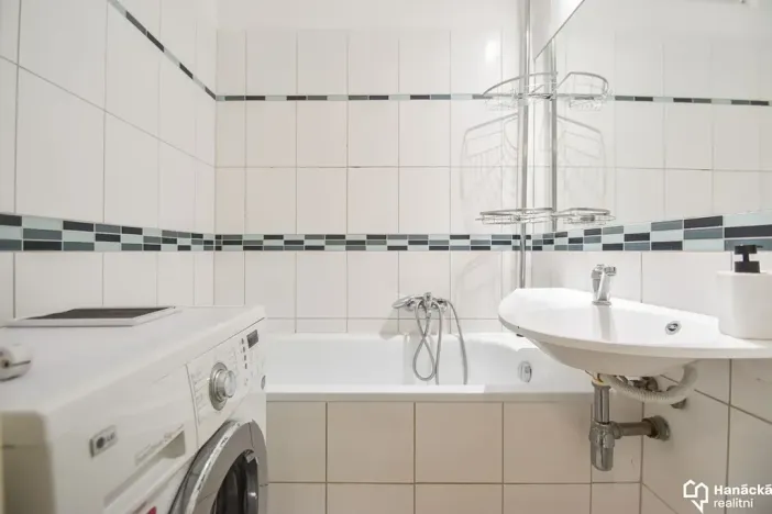 Prodej bytu 2+1, Olomouc, Karafiátová, 50 m2