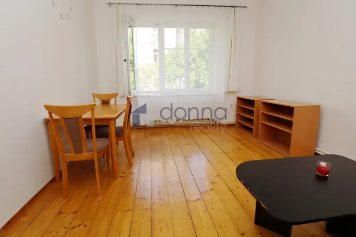 Pronájem bytu 2+kk, Praha, Šmilovského, 54 m2