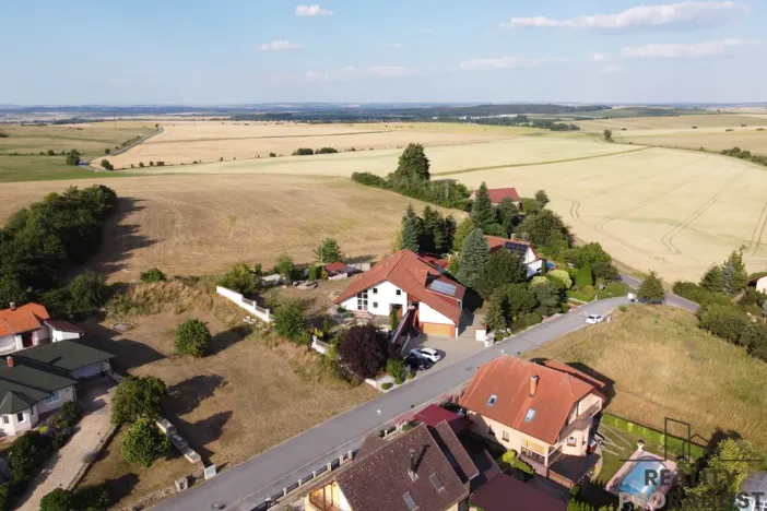 Prodej rodinného domu, Klučov, 267 m2