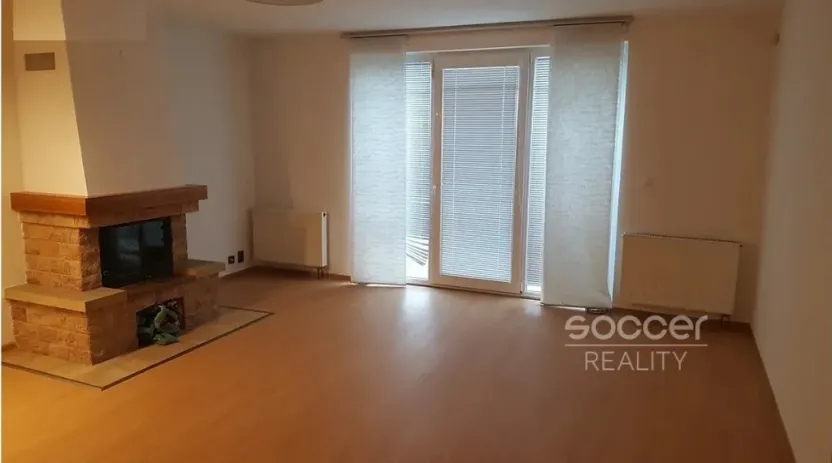 Pronájem rodinného domu, Praha - Satalice, Kemrova, 149 m2