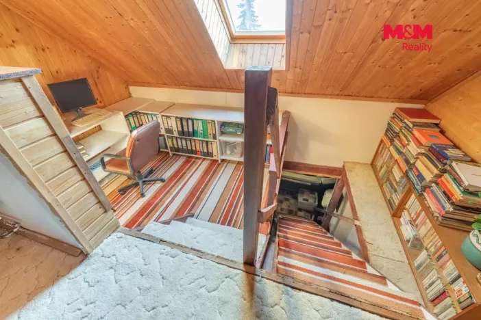 Prodej rodinného domu, Líský, 240 m2