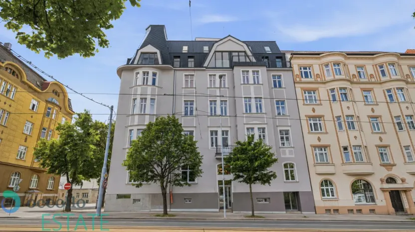 Pronájem bytu 2+kk, Plzeň, Klatovská třída, 42 m2