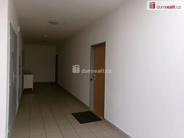 Pronájem bytu 1+kk, Mladá Boleslav - Mladá Boleslav III, U Kasáren, 40 m2