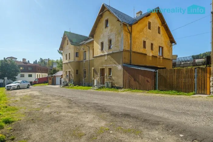Prodej bytu 1+kk, Nejdek, Husova, 40 m2