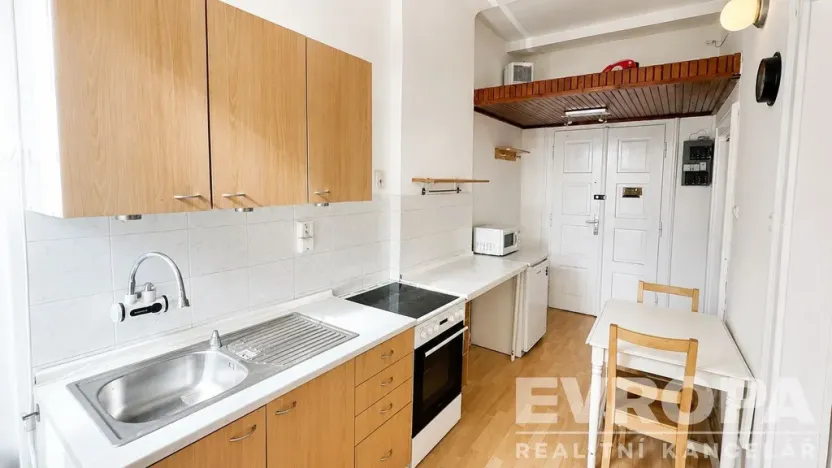 Prodej bytu 1+kk, Praha - Nusle, Soudní, 30 m2