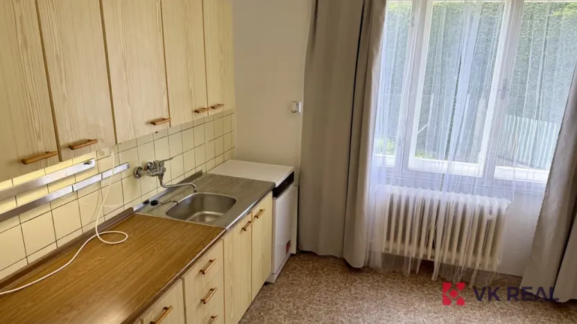 Pronájem bytu 2+1, Praha - Suchdol, Internacionální, 68 m2