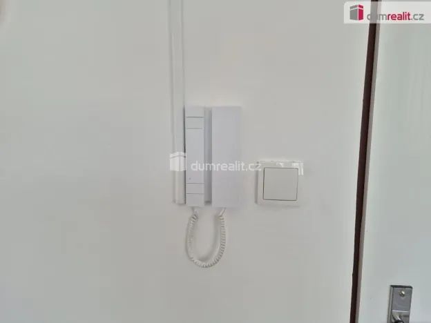 Pronájem kanceláře, České Budějovice - České Budějovice 2, Na Zlaté stoce, 30 m2