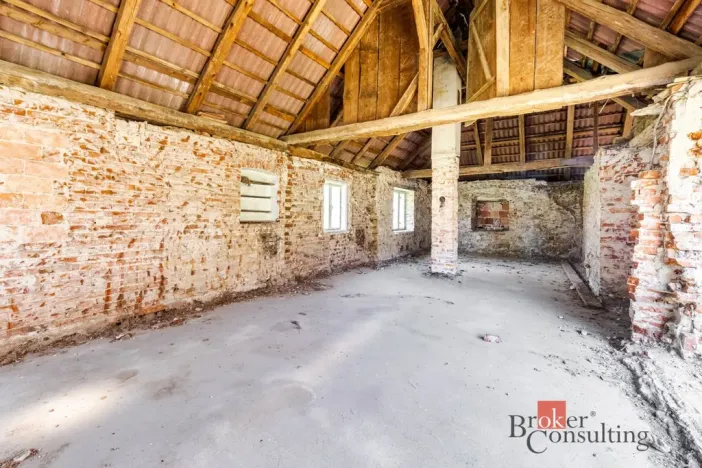Prodej rodinného domu, Pístina, 180 m2
