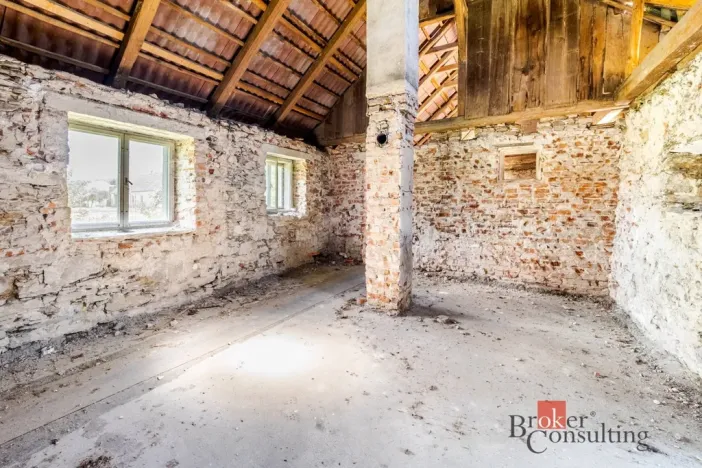 Prodej rodinného domu, Pístina, 180 m2