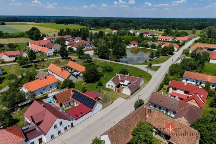 Prodej rodinného domu, Pístina, 180 m2