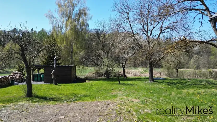 Prodej rodinného domu, Rovensko pod Troskami, 252 m2