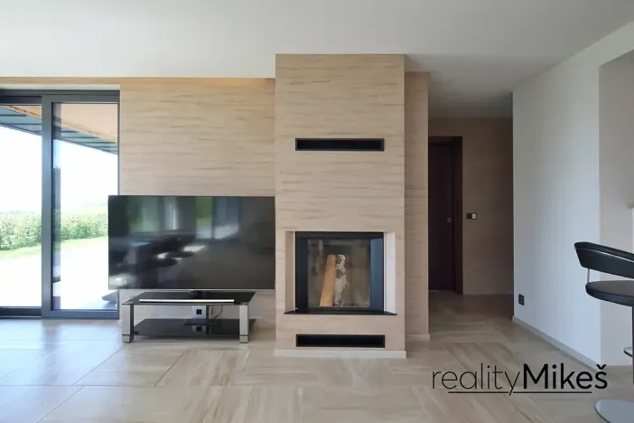Prodej rodinného domu, Křižany, 470 m2