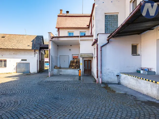 Pronájem skladu, Volyně, Dobřanovská, 1000 m2