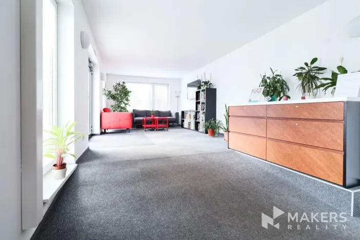 Pronájem bytu 1+kk, Praha - Smíchov, Křížová, 27 m2