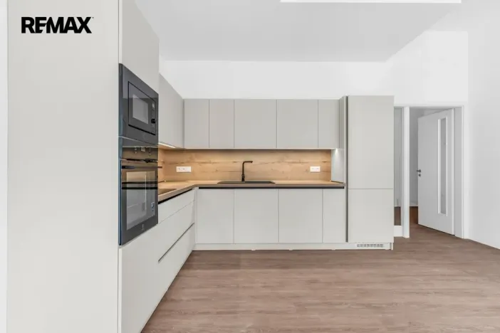 Pronájem bytu 2+kk, Třebíč - Borovina, Tomáše Bati, 68 m2