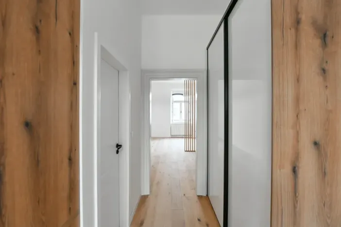 Pronájem bytu 2+kk, Praha - Smíchov, Holečkova, 36 m2