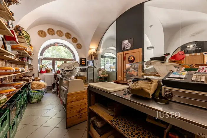 Pronájem obchodního prostoru, Uherské Hradiště, Masarykovo náměstí, 41 m2