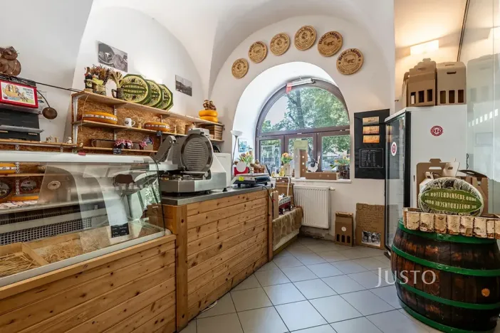 Pronájem obchodního prostoru, Uherské Hradiště, Masarykovo náměstí, 41 m2