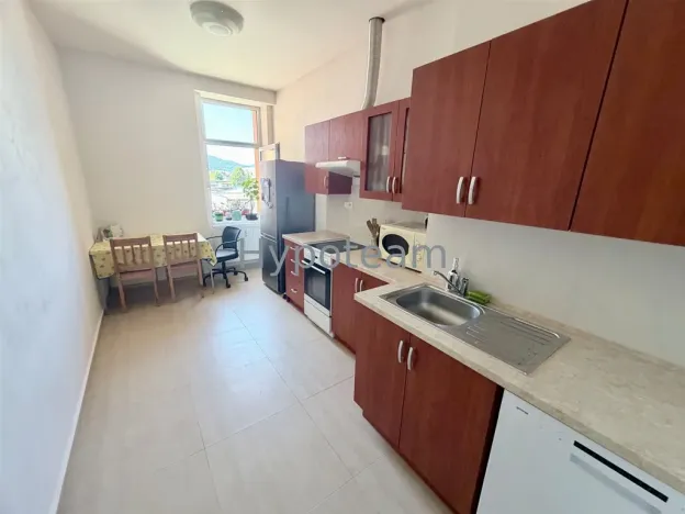 Pronájem bytu 2+1, Ústí nad Labem - Ústí nad Labem-centrum, Jateční, 63 m2