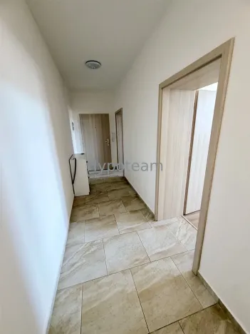 Pronájem bytu 2+1, Ústí nad Labem - Ústí nad Labem-centrum, Jateční, 63 m2