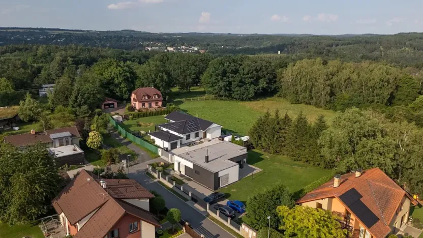 Prodej rodinného domu, Kamenice, 181 m2