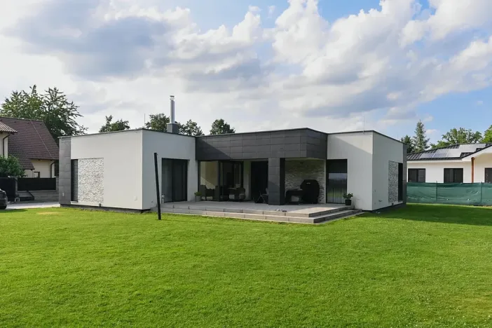 Prodej rodinného domu, Kamenice, 181 m2