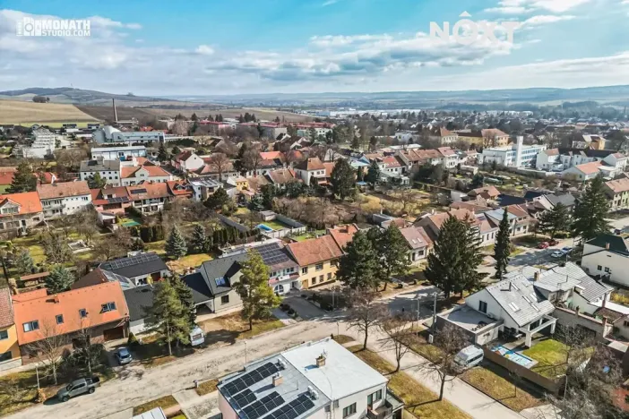 Prodej kanceláře, Slavkov u Brna, Jiráskova, 286 m2