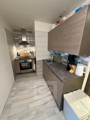 Pronájem bytu 2+1, Praha - Košíře, Plzeňská, 56 m2