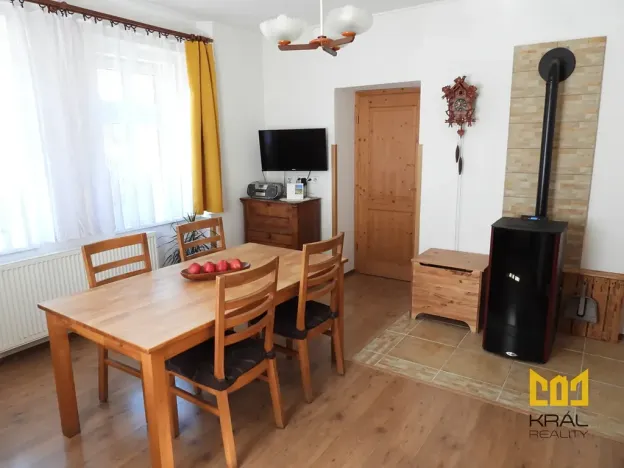 Prodej rodinného domu, Bělá pod Bezdězem, Táborová, 178 m2