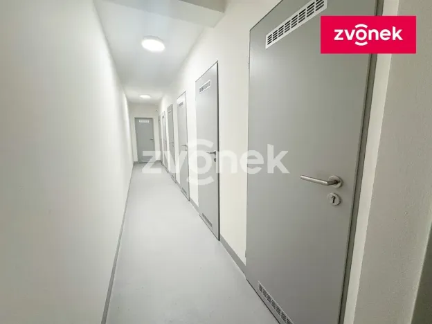 Pronájem bytu 1+kk, Zlín, Nad Stráněmi, 37 m2