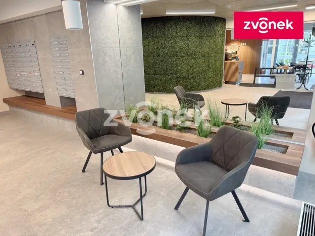 Pronájem bytu 1+kk, Zlín, Nad Stráněmi, 37 m2