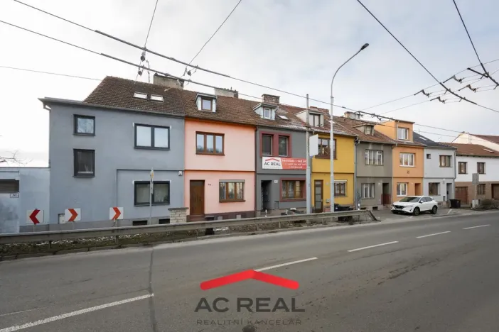 Pronájem bytu 2+kk, Brno - Komín, Štursova, 39 m2