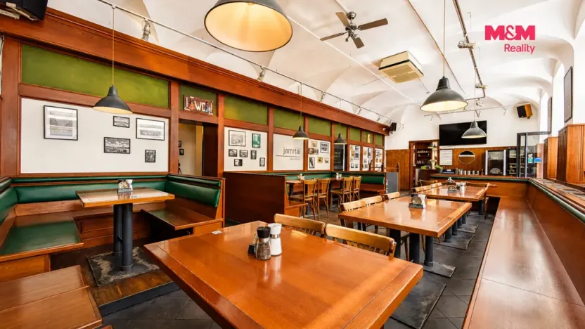 Pronájem restaurace, Praha - Nusle, Sekaninova, 194 m2
