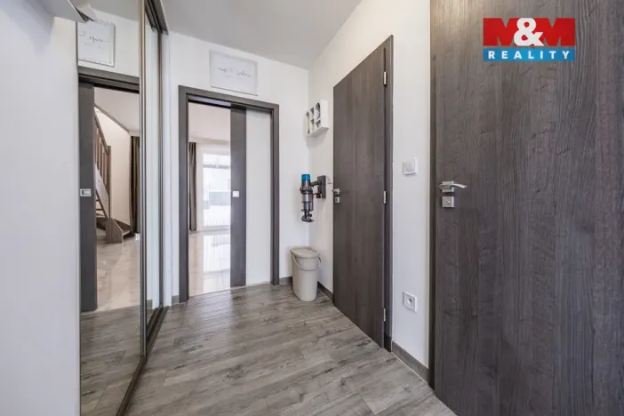 Prodej rodinného domu, Kostelec nad Černými lesy - Kostelec nad Černými Lesy, Pražská, 93 m2