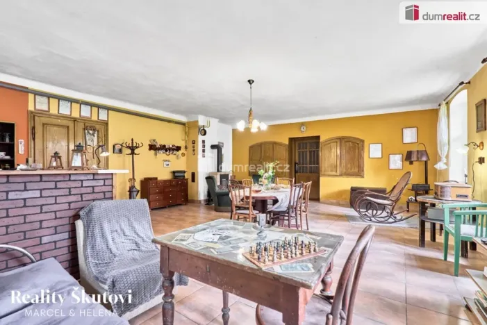 Prodej rodinného domu, Cvikov - Cvikov I, Kollárova, 350 m2
