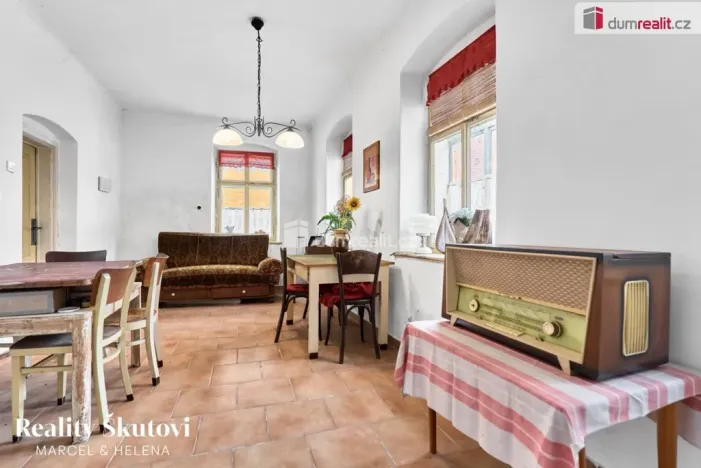 Prodej rodinného domu, Cvikov - Cvikov I, Kollárova, 350 m2